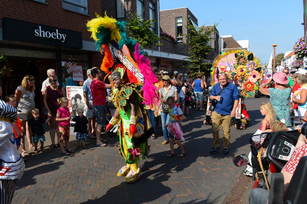 ../Images/Zomercarnaval Noordwijkerhout 2016 043.jpg